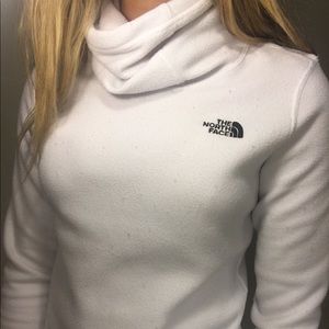 North face sweater
